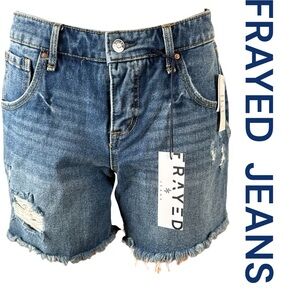 FRAYED DENIM Mid Rise Midi Shorts, Size 26.